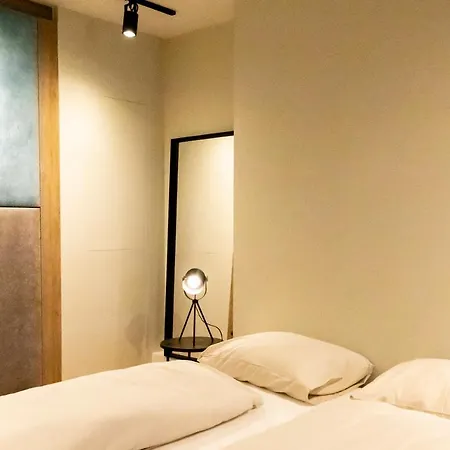 Hostal Safestay Centre